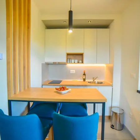 57, Titova Vila, Zlatibor