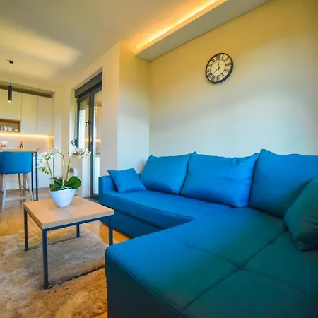 57, Titova Vila, Zlatibor Palisat