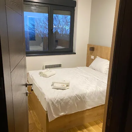 57, Titova Vila, Zlatibor