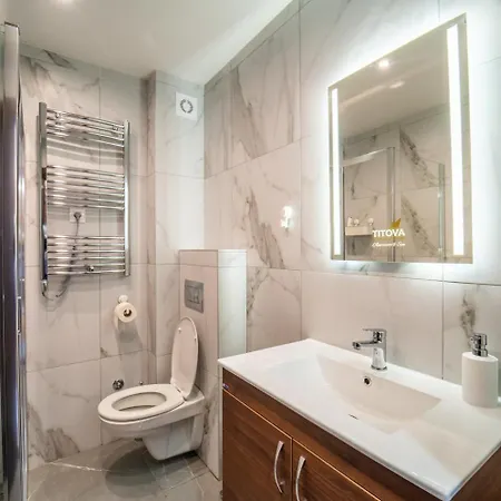 57, Titova Vila, Zlatibor *