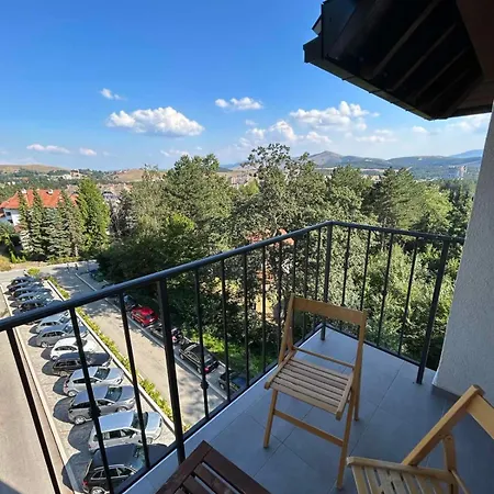 57, Titova Vila, Zlatibor 公寓 Palisat