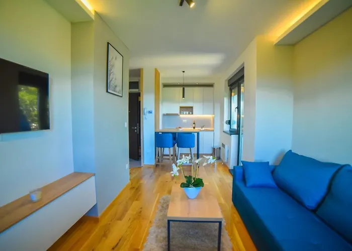 57, Titova Vila, Zlatibor アパート *