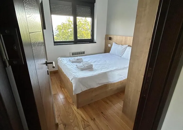 アパート 57, Titova Vila, Zlatibor